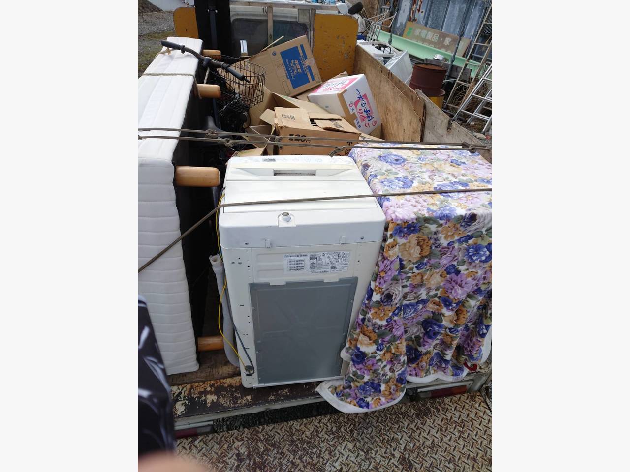 広島市内に引っ越しのため洗濯機の買取と不用品回収に行きました☆の施工後画像